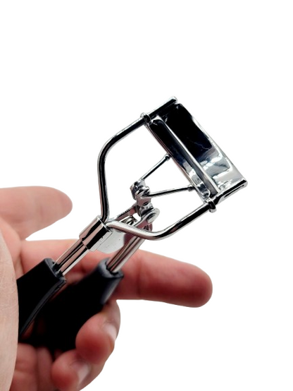 Miss Eyelash Curler (2-001)